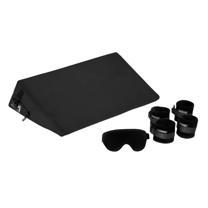 Black Label Wedge W/Cuffs Black